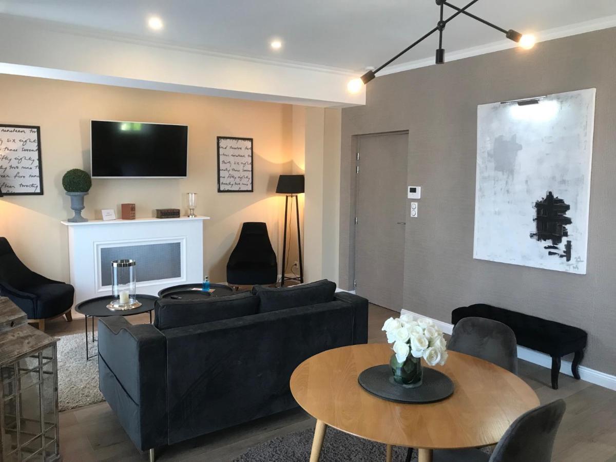 Lazare Maison De Maitre , Appartements De Standing Avec Parking Privatif A Seulement 7 Minutes A Pied Du Centre Historique De Béziers Exteriör bild