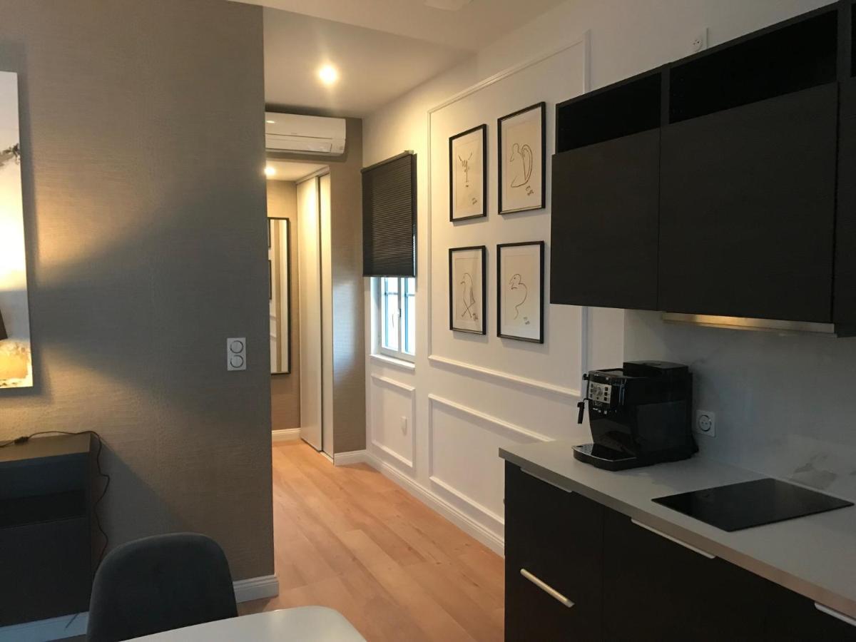 Lazare Maison De Maitre , Appartements De Standing Avec Parking Privatif A Seulement 7 Minutes A Pied Du Centre Historique De Béziers Exteriör bild